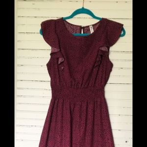 Gorgeous maroon ruffle dress size M